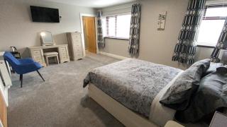 Johnny Murphy's Guest Rooms - Meigh - 6