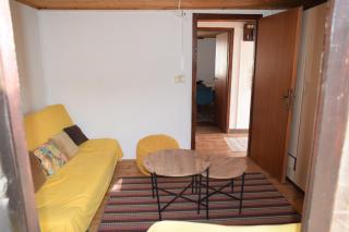 Family Guest House - 7