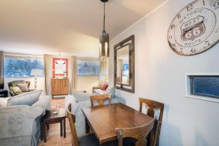 Renovated condo close to lift 7 and the grocery store - 9