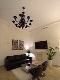 Bari Downtown Luxury Apartment - 2