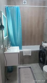 3х комнатная квартира посуточно - 3