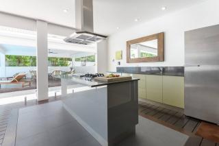 The White House - 5 Bedrooms Close to Town & Beach - Port Douglas - 4