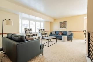 Spacious 6 BR Extended Stay - North Salt Lake - 0