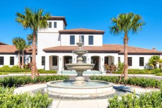 Serendipity - Luxury Villa with Peloton Bike - Kissimmee - 2