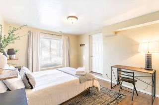 Spacious 6 BR Extended Stay - 5