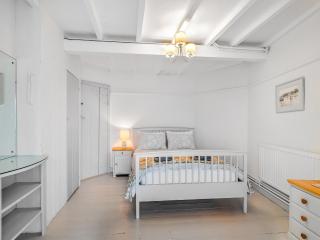 Manderley - 2