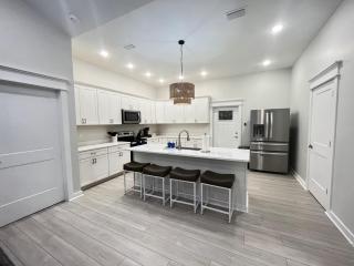 Emerald Coast Retreat 2 4person golf carts large swim spa included - 7