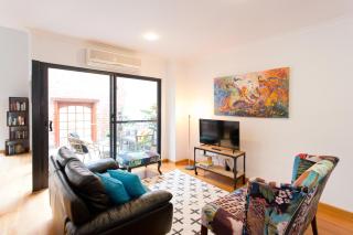 Windows on Pakenham-Hip art space in the West End - 5