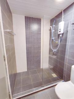 AJ HOME - Fahrenheit 88 Pavillion bukit bintang - 4