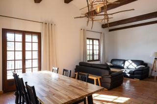 Mas Provençal de 120m2 en Camargue, Avec Piscine et Parking inclus, Idéal pour des vacances - Arles - 9