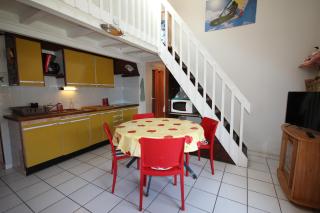 Villa 6 couchages 3 chambres terrasse ombragée parking dans résidence sécurisée piscine commune 400m de la mer LRJP93 - Portiragnes - 6