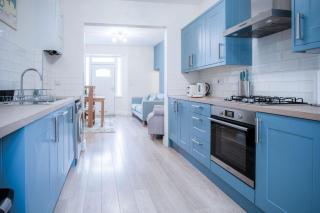 Park Place - 2 Bedroom Apartment - Tenby - Tenby - 0