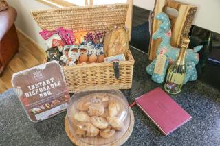 Pond Farm Woodlands - Ugthorpe - 2