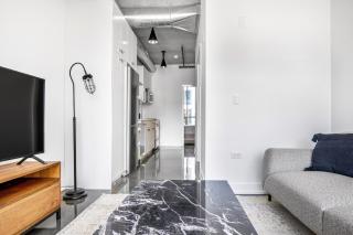 River N 1BR w Gym Pool nr L stop Beach CHI-359 - Chicago - 9