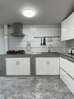 MIQ Home 142 Huai Khwang_NEW4BR/Jodd fair - 9