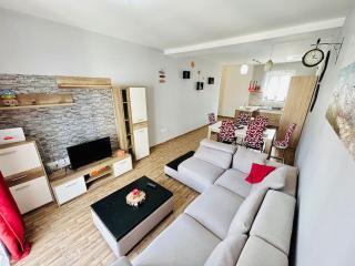 Seaside Duplex Home - 4