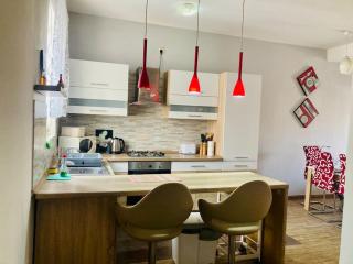 3BR Seaside Duplex Home 3BR in Bugibba with BBQ - 9