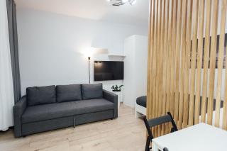 Petrovdom apartment in Warsaw, RC Bliska Wola Tower - Varsavia - 0
