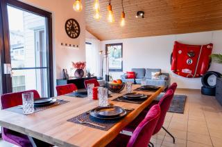 Racing-Chalet (Ferienhaus) - Meuspath - 7