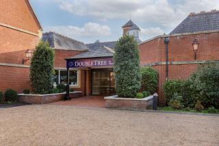 DoubleTree by Hilton St. Anne's Manor - Bracknell - 8