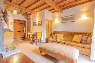 Millrace Cottage - Holmfirth - 2