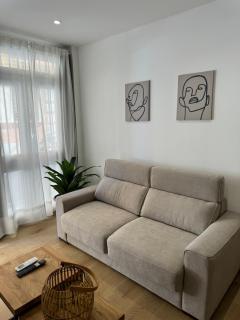 ALDERETE SUITES - 1
