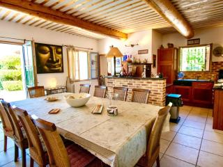 Ritzy Villa in Villars with Sauna & Private Pool - Villars - 7