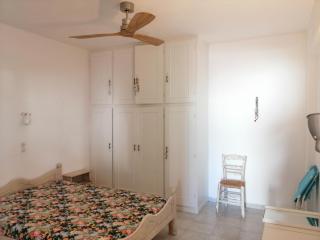Renovated apartment in the heart of Paroikia. - Kampos Paros - 5