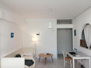 Renovated apartment in the heart of Paroikia. - 0