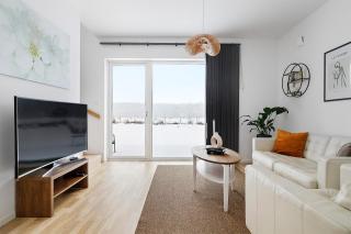 Luxurious newly built villa with patio and private parking - 4