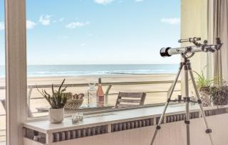 Beach Front Apartment In Oostende - 2