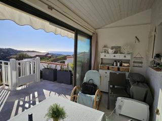 Maison mitoyenne T3 avec piscine, clim, parking, animaux acceptés - FR-1-768-21 - Les Issambres - 4