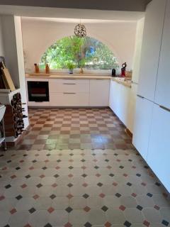 Mas provençal dans un vignoble - La Motte - 1