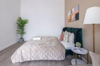 Spacious Vintage Apartment for 12PPL - Budapest - 2