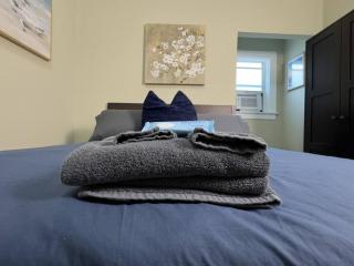 Shenandoah Victorian Suite with TV's in every room - 5