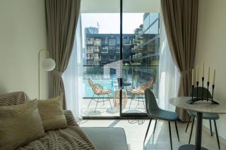 1 Bedroom Apartment In Jvc With Pool View - Dubai - 1