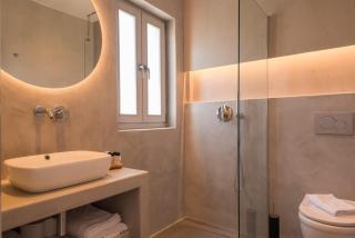 Beautiful Paros Villa 1 Bedroom Villa Rock Private Jacuzzi Garden View Naousa - Livadeia - 8