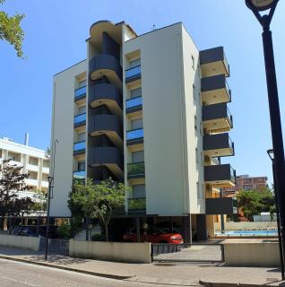Coastal escape flat with common pool - Bibione - 2