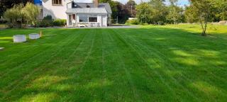 Holywell Lodge - - 9