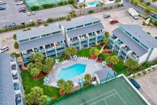 Oceanside Ground Floor Condo, Heated Pool, Affordable Monthly Rates - Panama City Beach - 9