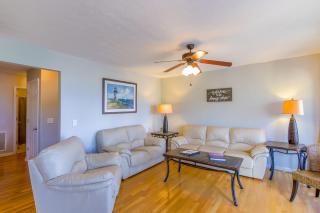 House # 29 -Castaway (Pet Friendly) - 3