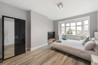 Edgware Oasis: Modern Haven near Tube & Park - Edgware - 7