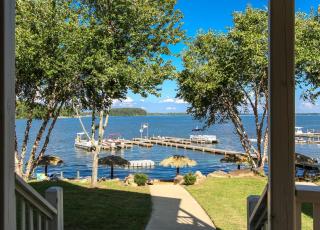 House #44 Dock Holiday (no pets) Lakefront Private Boatslip - Centre - 5