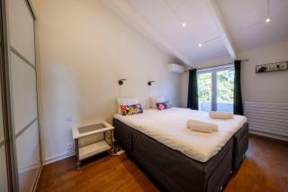 06V - Beautiful villa with spa pool and tennis - Biot - 1