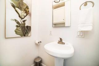 Cozy Studio with Outdoor Oasis - Bonita - 1