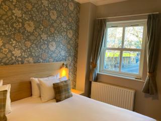 The Oxnoble - Manchester - 2