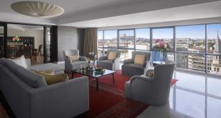 Radisson Blu Hotel Bucharest - Boekarest - 4