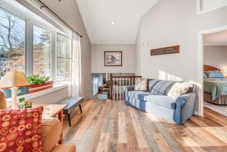 Quiet New Hampshire Getaway with Game Room! - - 4