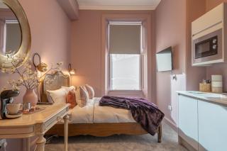Boutique Home Stay Blossom - Paisley - 8