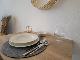 Studio-Priv.Parkplatz-Balkon-Wlan-Netflix-SmartTV - Deizisau - 7